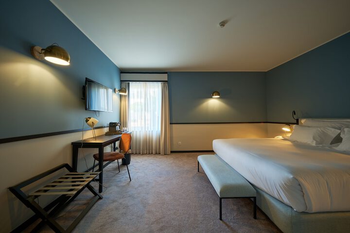 Room 22 of 157