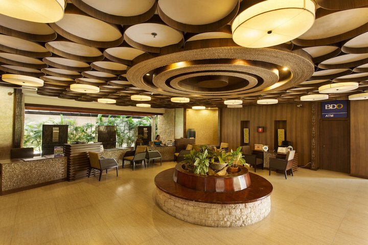 Lobby Entry
