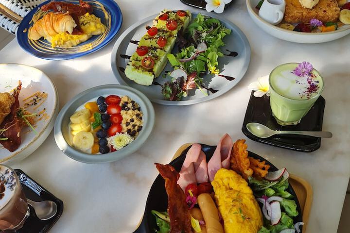 Dining 121 of 158