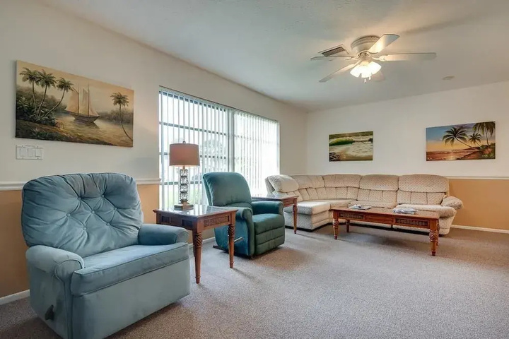Room 8 of 21