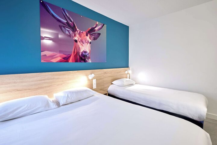 Room 16 of 63