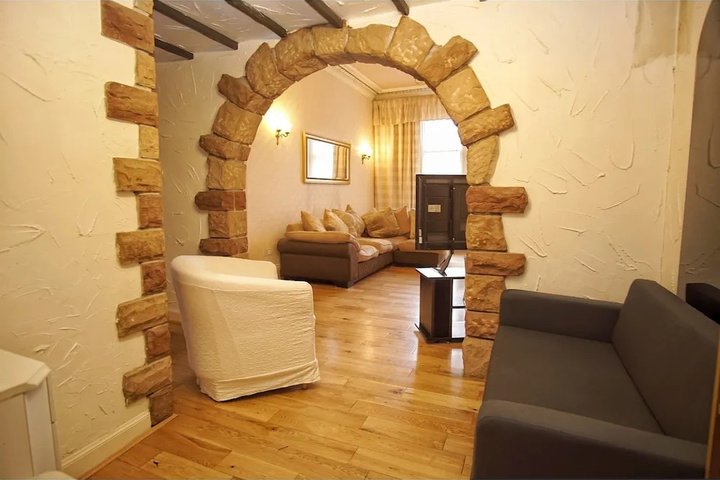 Room 3 of 14