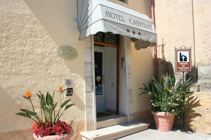 Hotel 55 of 57