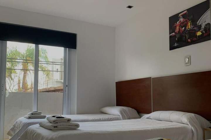 Room 5 of 20
