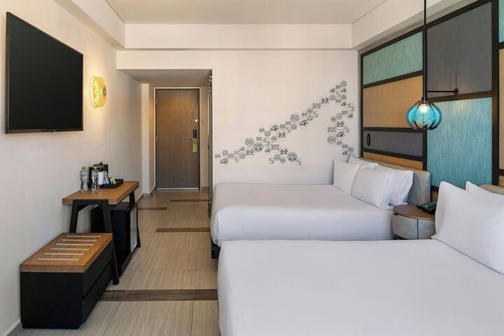 Room 16 of 71