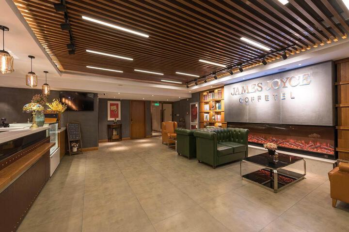 Hotel Interior 7 of 16