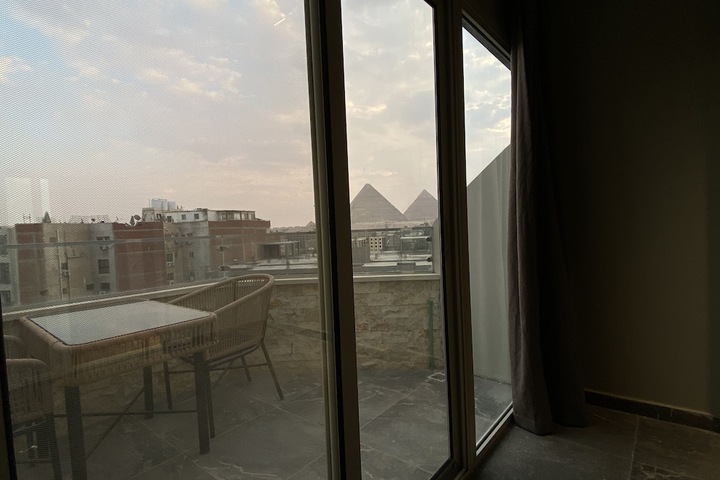 Room 51 of 114