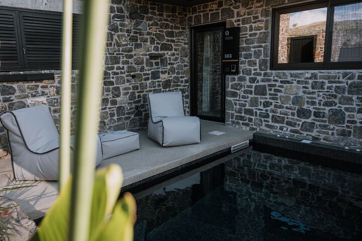 Terrace/Patio 89 of 145