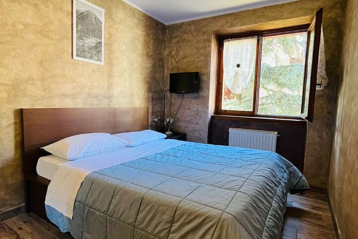 Room 14 of 35