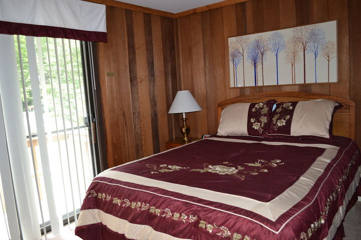Room 3 of 20
