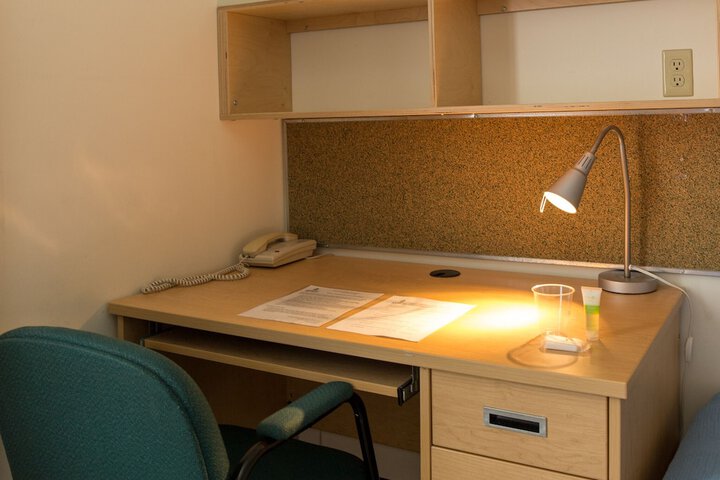 Room 6 of 31