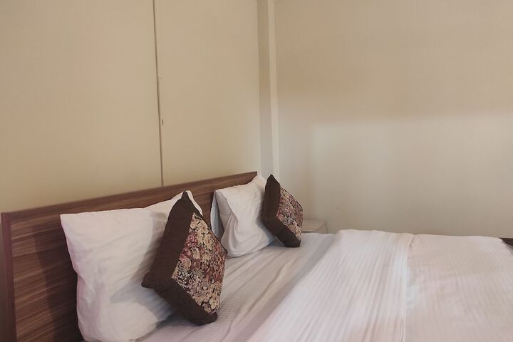 Room 25 of 52
