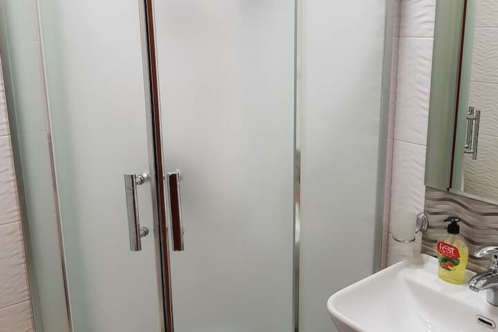 Room 15 of 15