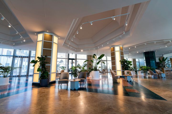 Hotel Interior 9 of 124