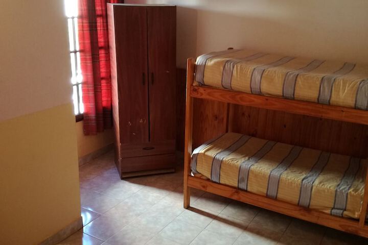 Room 17 of 39