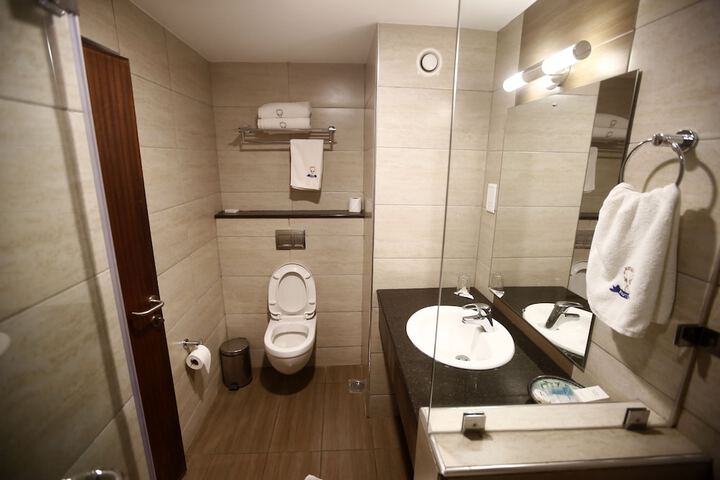 Room 14 of 29