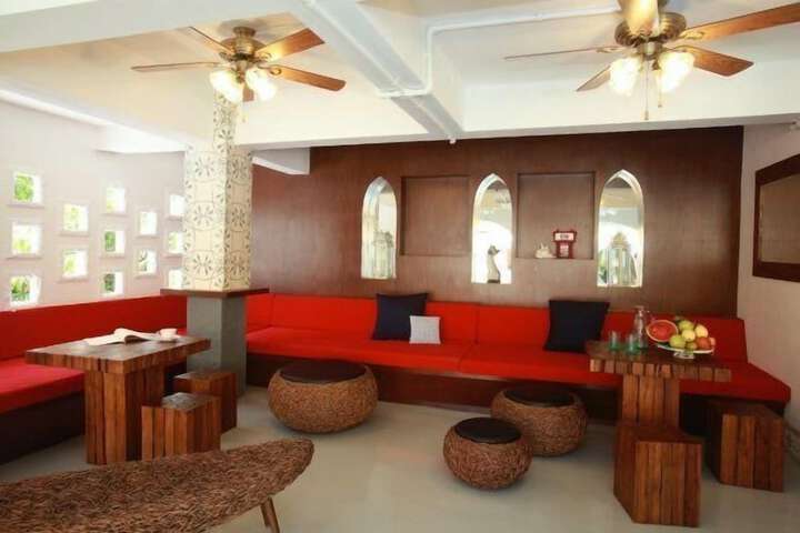 Hotel Interior 4 of 34