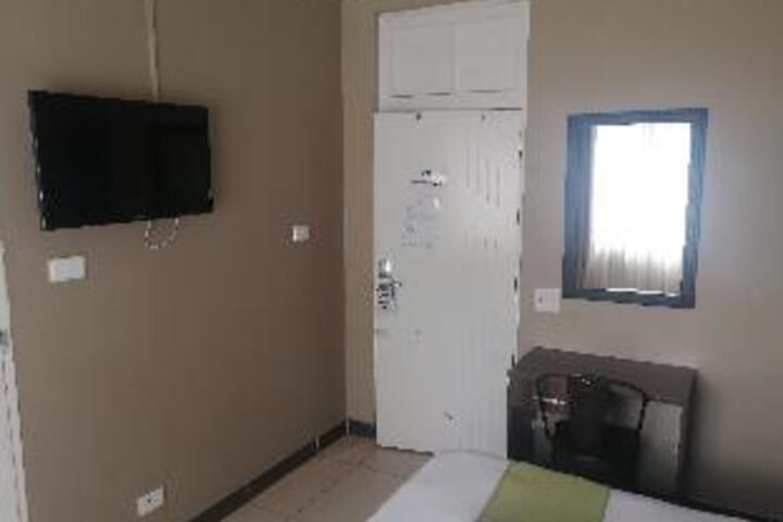 Room 15 of 46