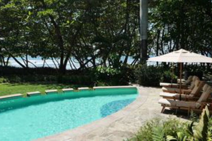 Pool 42 of 48