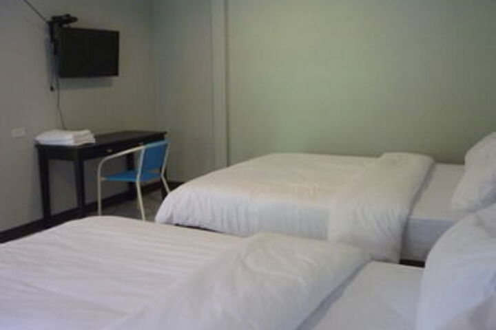 Room 17 of 22