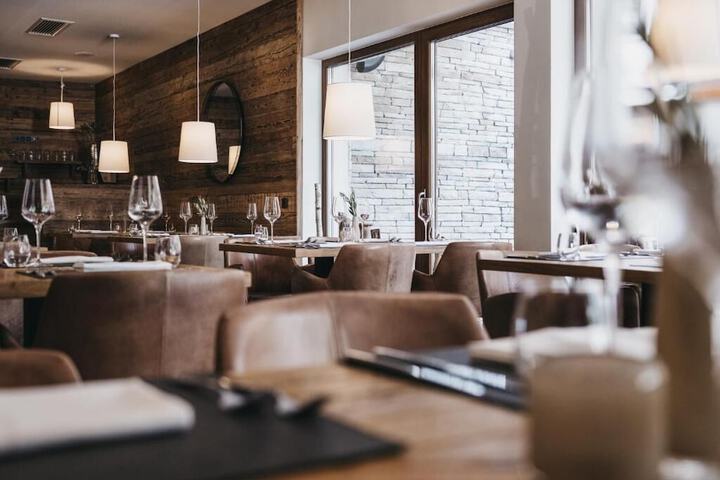 Dining 64 of 111
