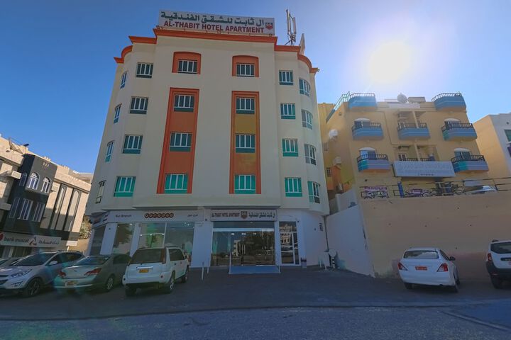 Super OYO 111 Al Thabit Hotel