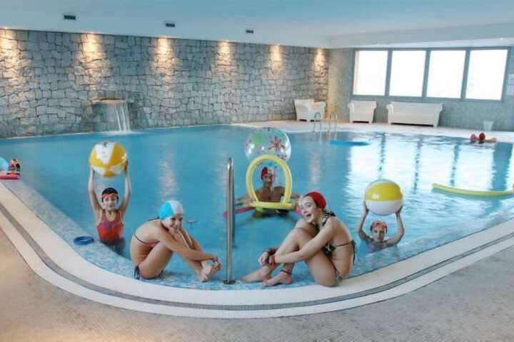 Pool 29 of 57