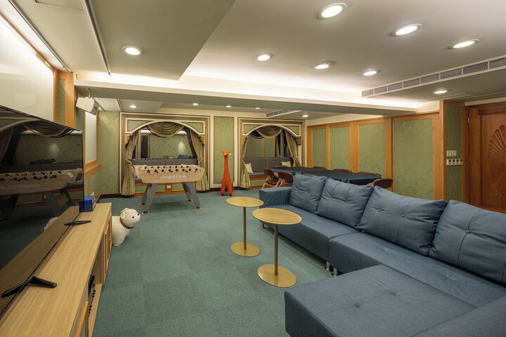 Room 44 of 54