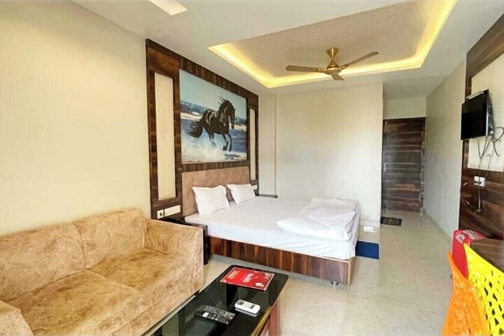 Room 19 of 40