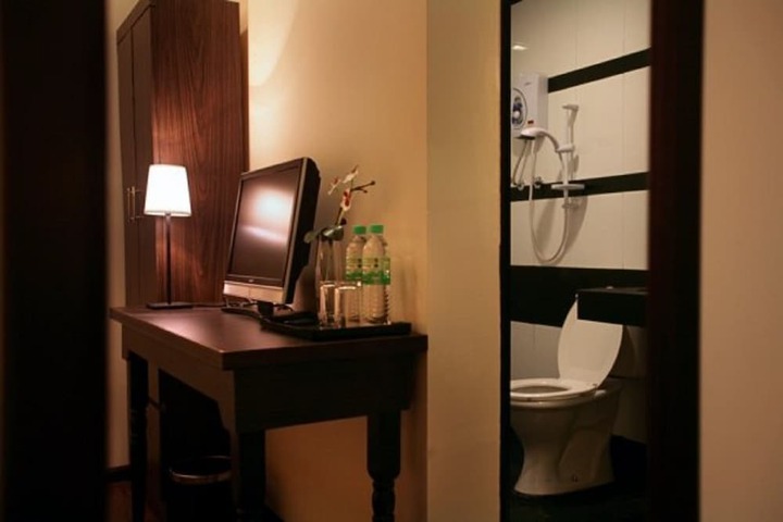 Room 29 of 39