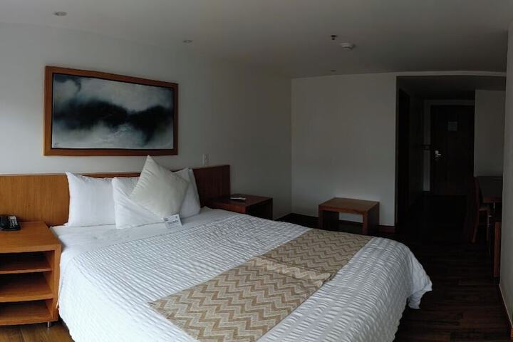 Room 26 of 111