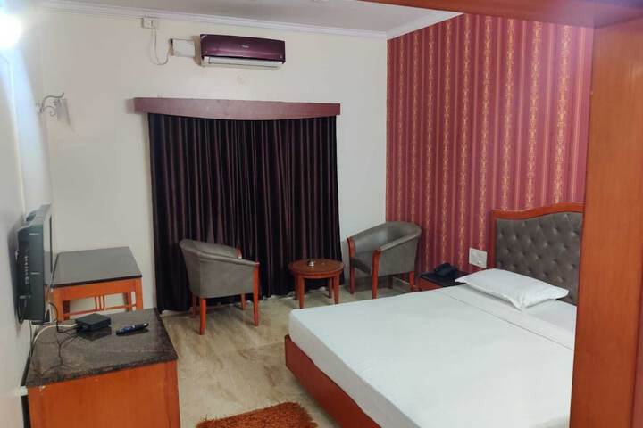 Room 51 of 69