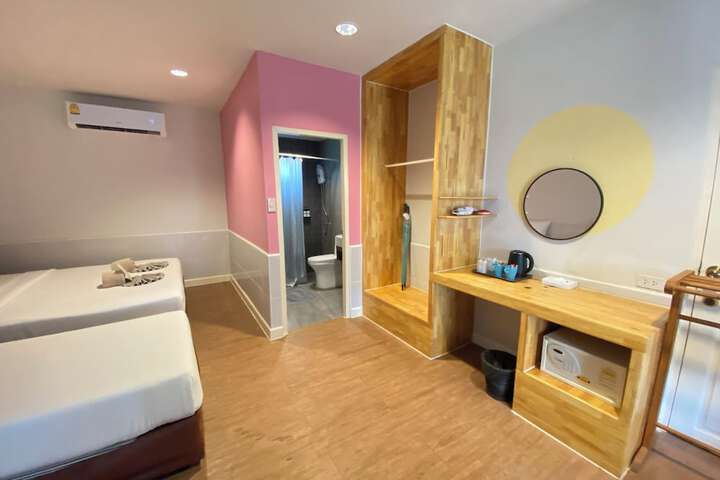 Room 20 of 45