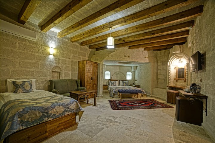 Room 7 of 53