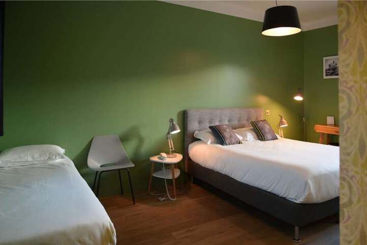 Room 13 of 39