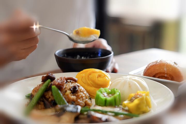 Breakfast/Coffee Service 125 of 155