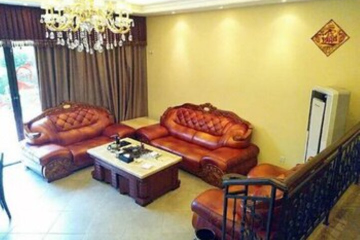Room 10 of 54