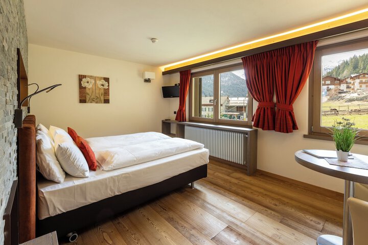 Room 19 of 110