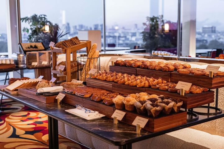 Breakfast/Coffee Service 113 of 168