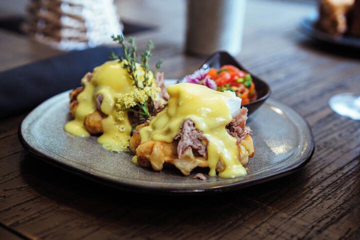 Breakfast/Coffee Service 26 of 40