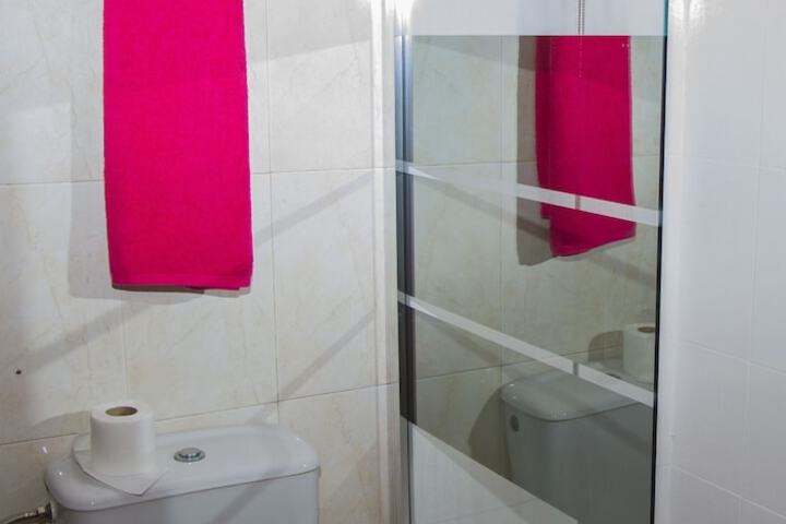Room 9 of 23