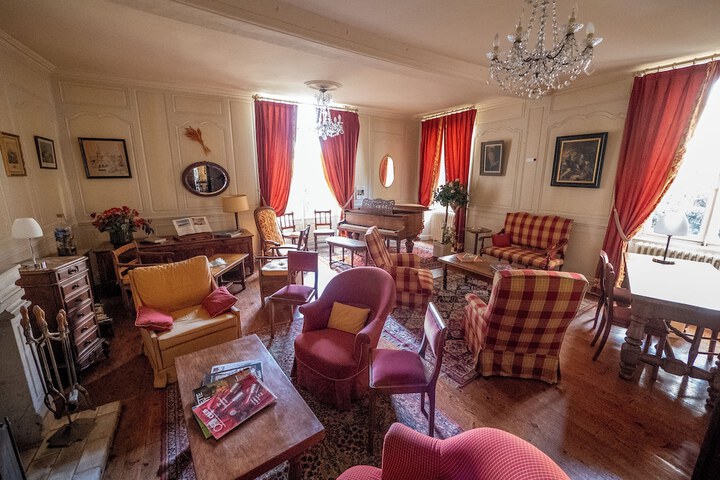 Room 25 of 56