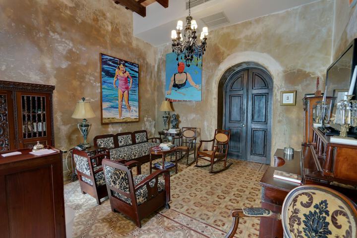 Lobby Photos