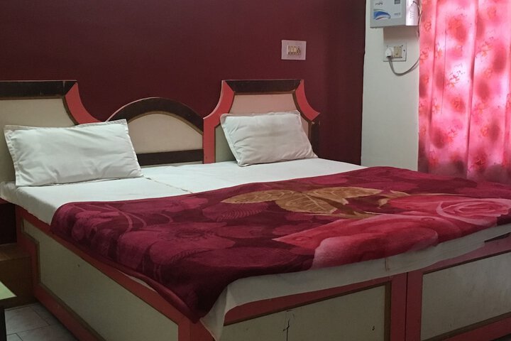 Room 16 of 25