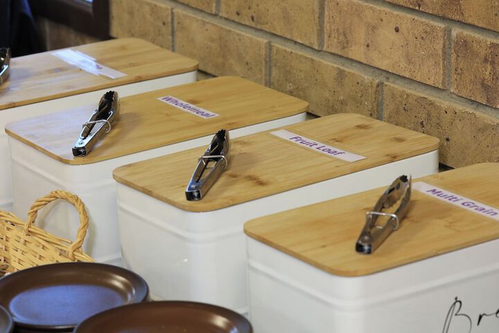 Breakfast/Coffee Service 60 of 121