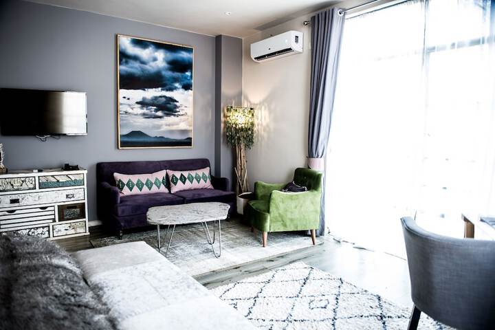 Room 27 of 74