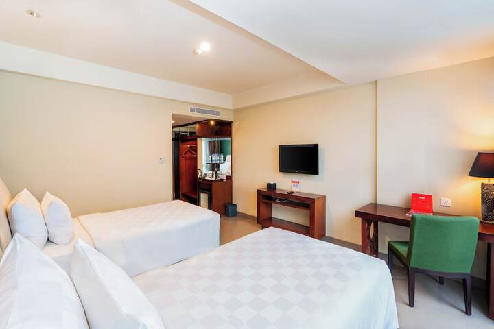 Room 16 of 41