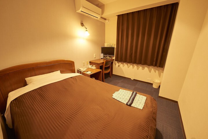 Room 10 of 41