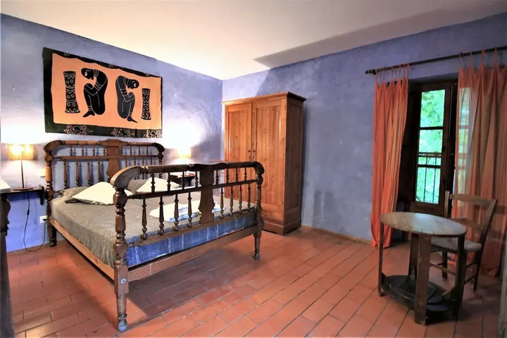 Room 3 of 14