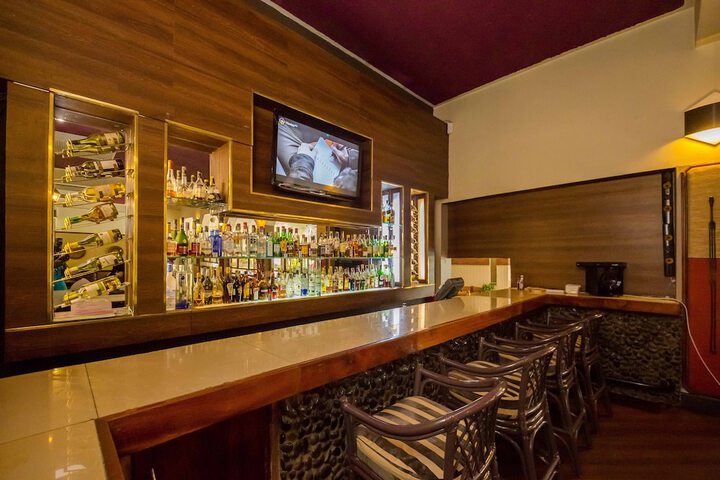 Lounge 163 of 174
